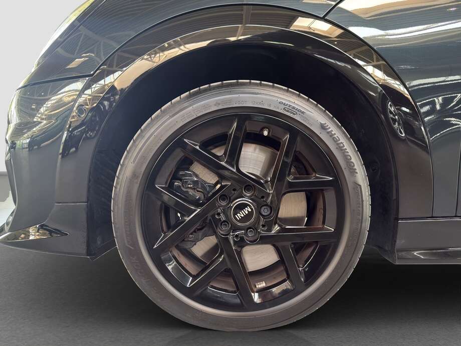 MINI Cooper S (Bild 9/18)