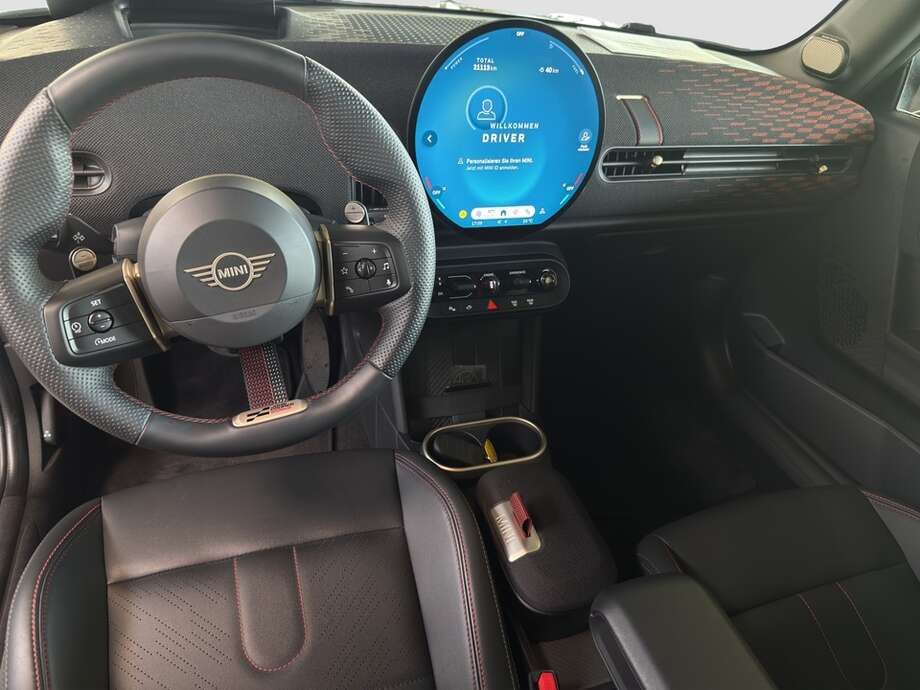MINI Cooper S (Bild 13/18)