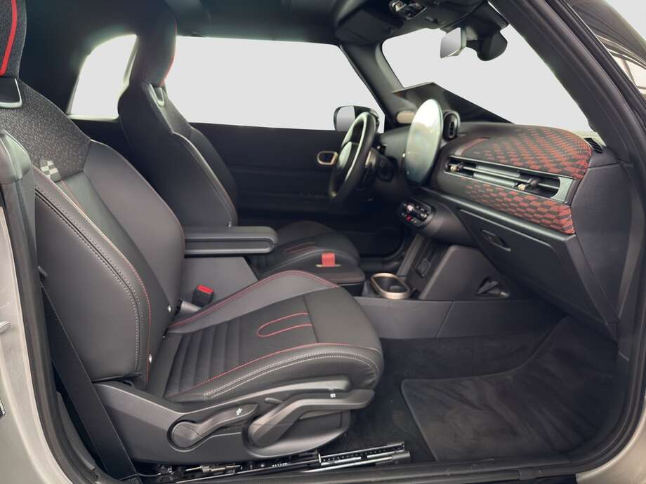 MINI Cooper C (Bild 16/18)