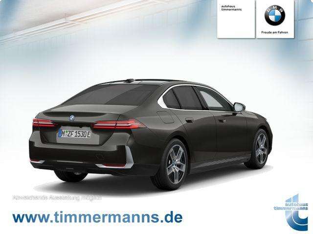 BMW 530e (Bild 2/6)