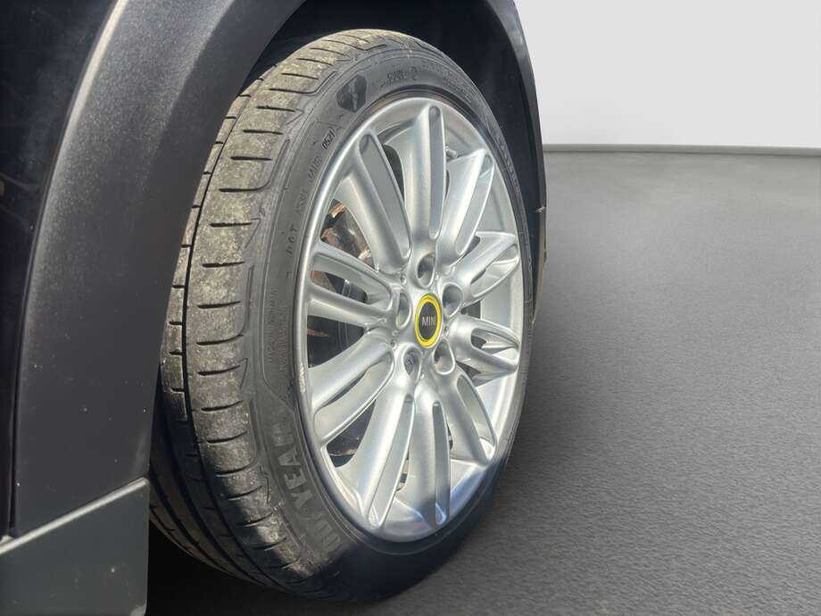 MINI Cooper SE (Bild 5/10)