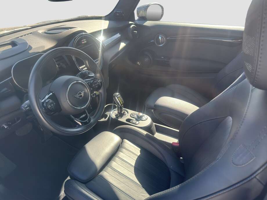 MINI Cooper SE (Bild 6/10)