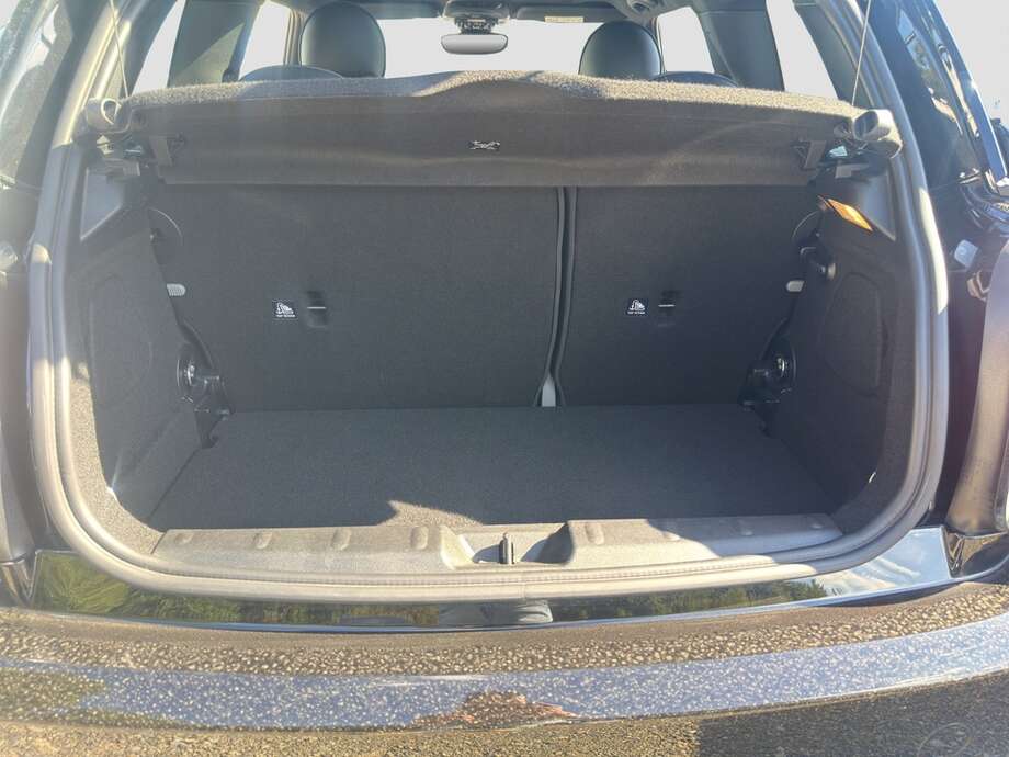 MINI Cooper SE (Bild 10/10)