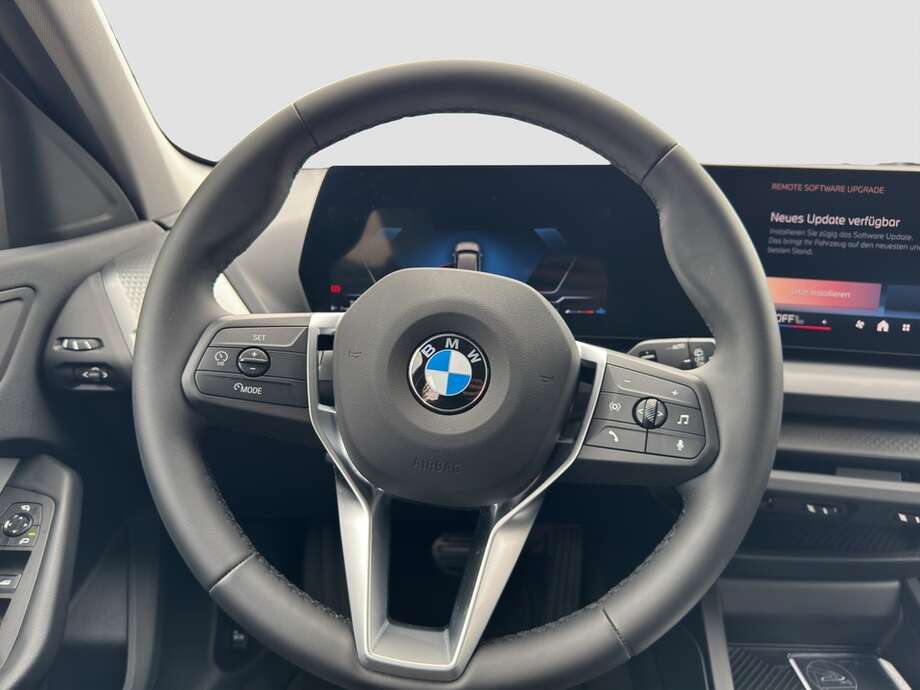 BMW 120d (Bild 9/22)