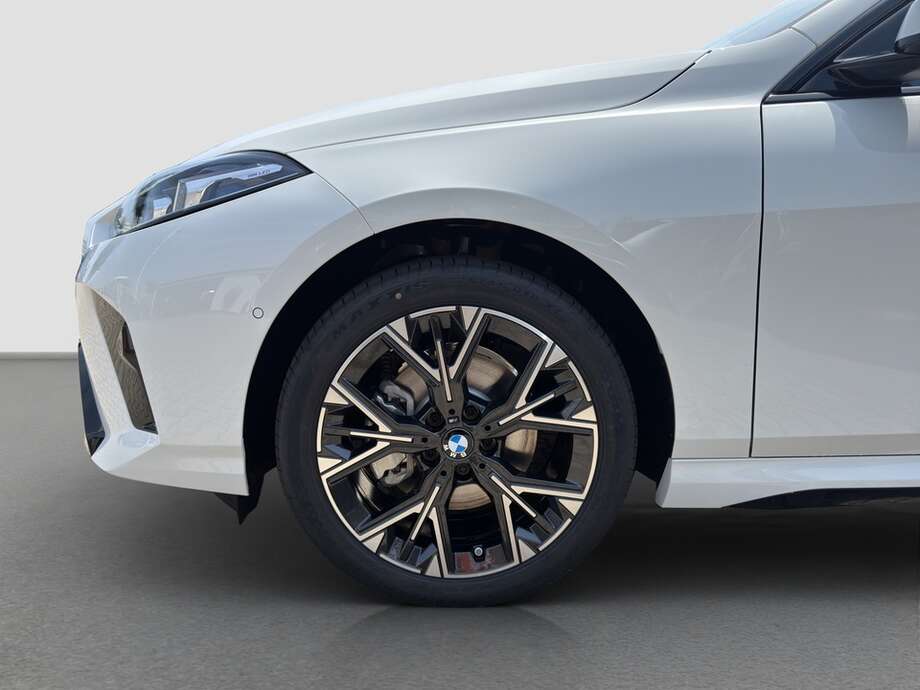 BMW 220 Gran Coupe (Bild 9/18)