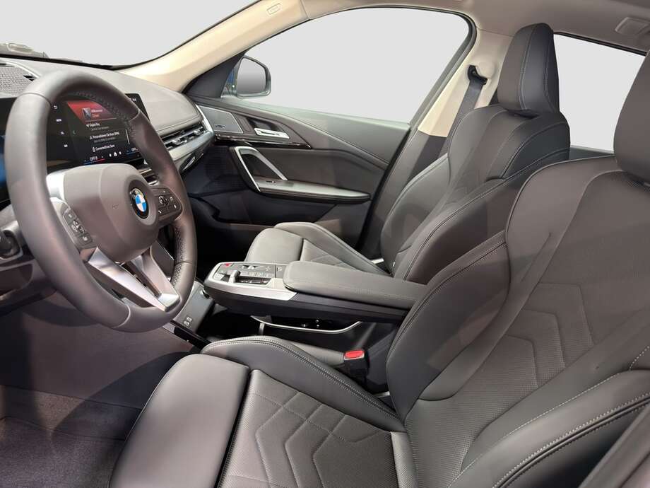 BMW X1 (Bild 10/18)