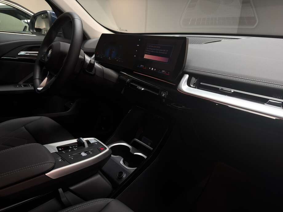 BMW X1 (Bild 17/18)