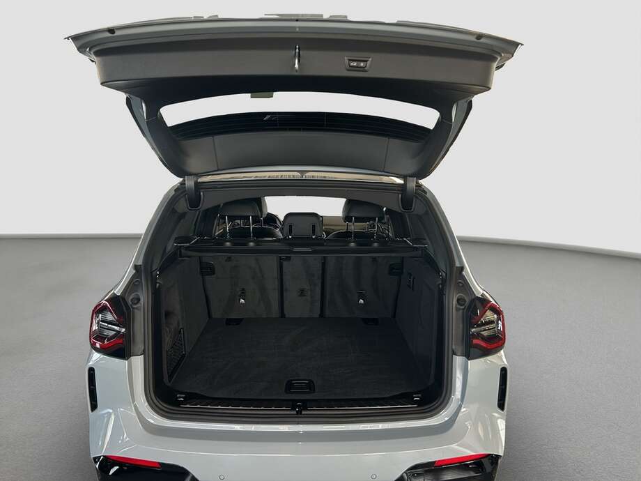 BMW X3 (Bild 15/18)