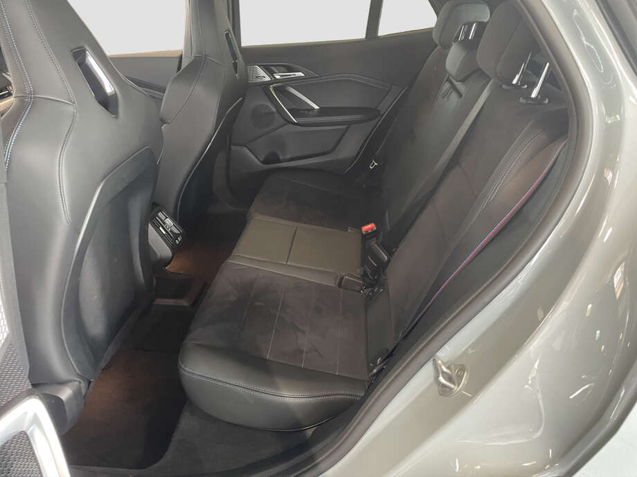 BMW X2 (Bild 13/15)