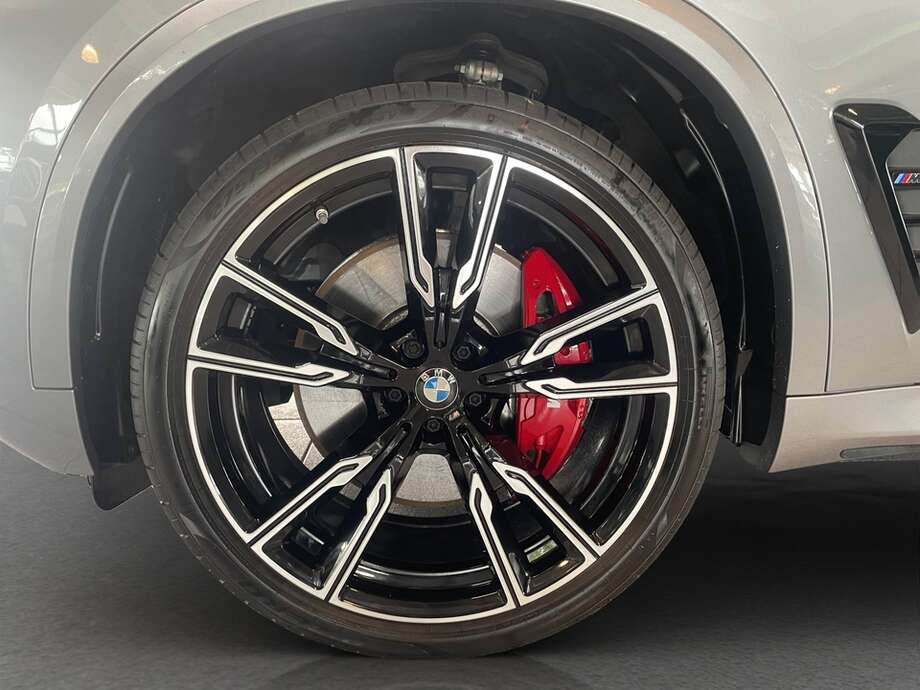 BMW X5 (Bild 9/20)