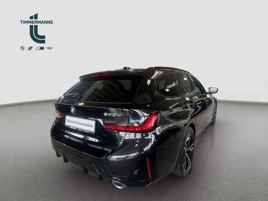 BMW 320d (Bild 5/15)