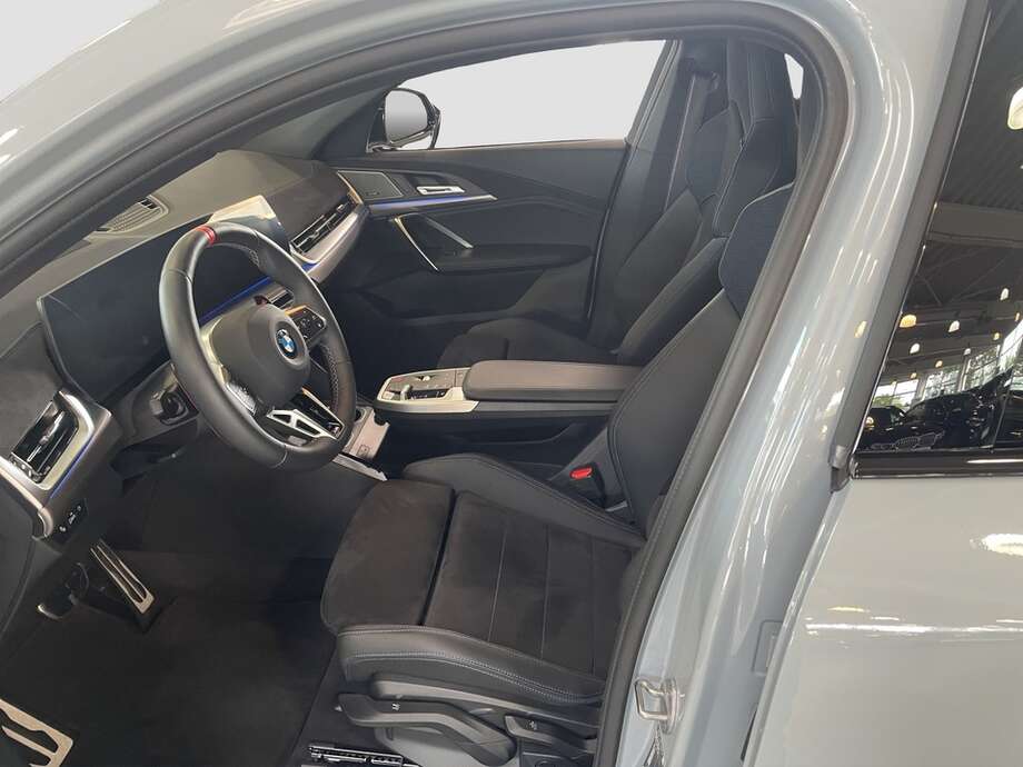 BMW X2 (Bild 10/14)