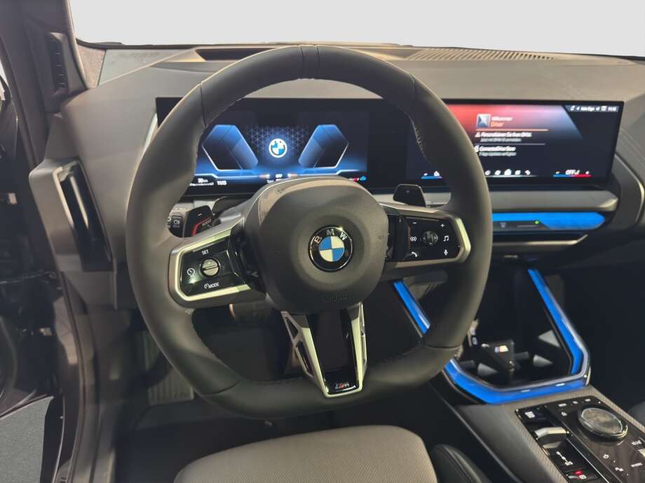 BMW X3 (Bild 12/16)