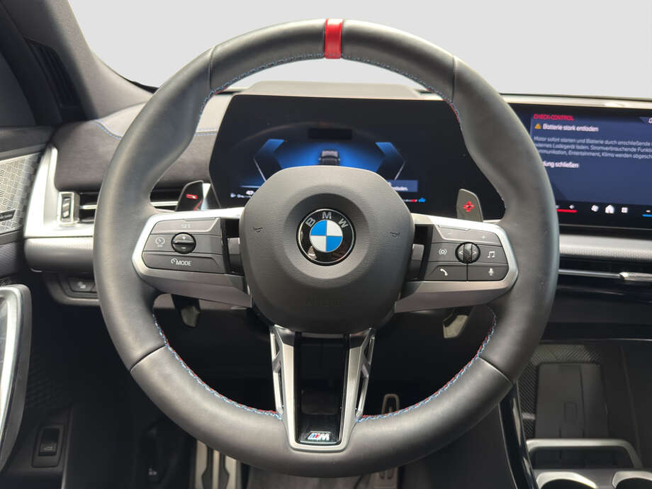 BMW X2 (Bild 12/16)