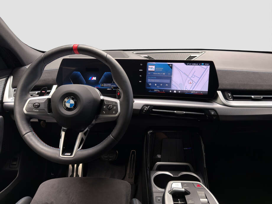 BMW X2 (Bild 13/16)