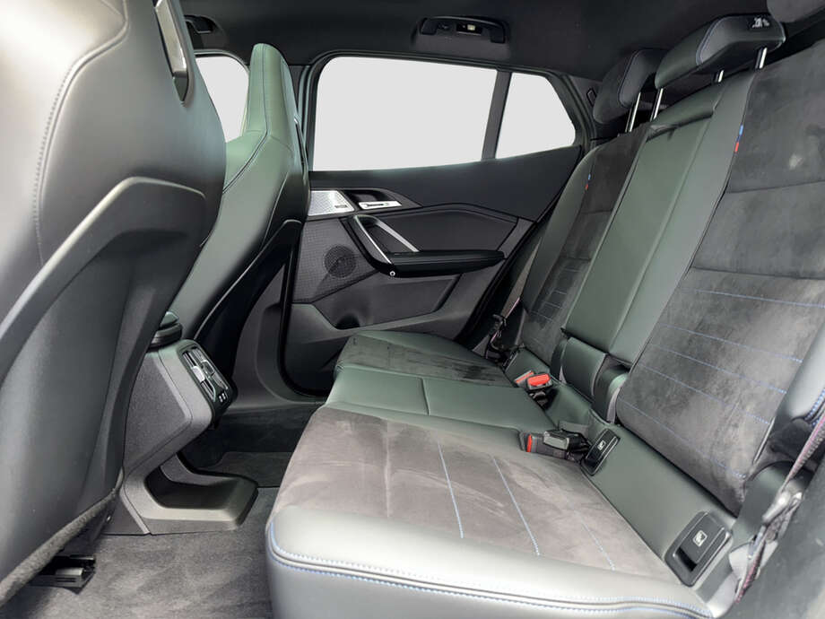 BMW X2 (Bild 14/16)