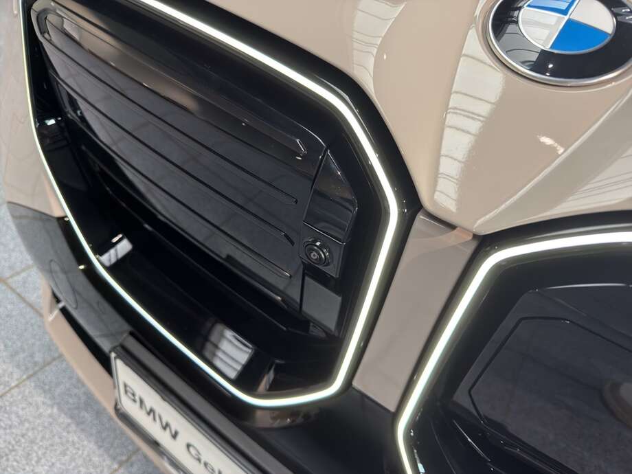 BMW X3 (Bild 18/18)