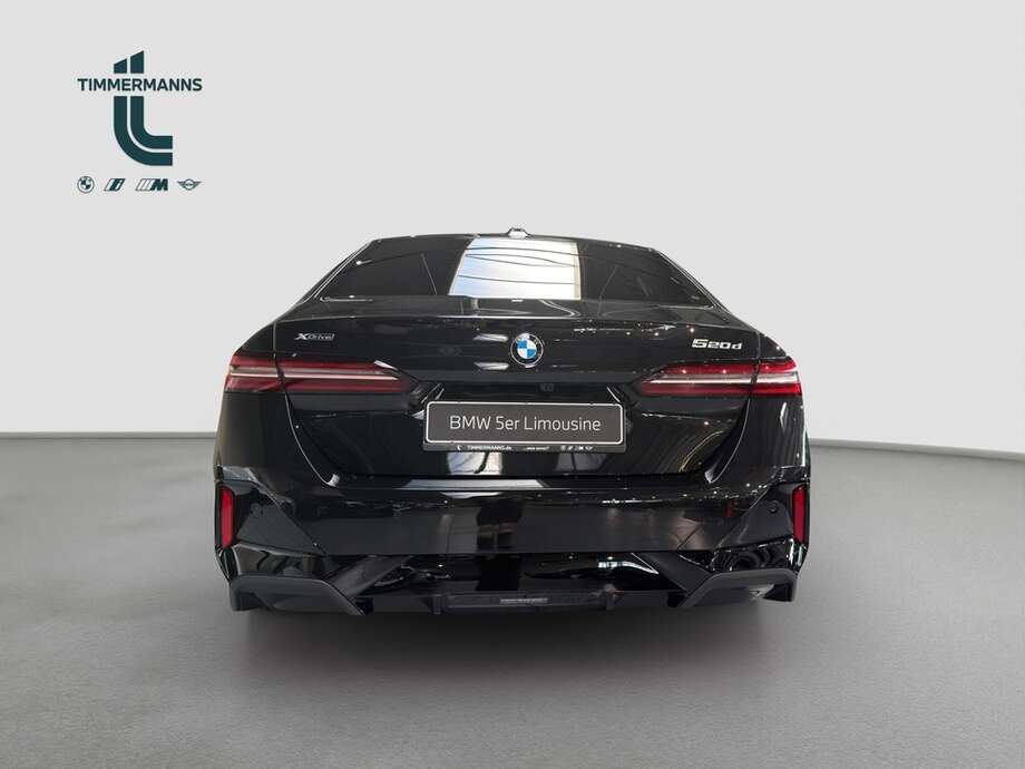 BMW 520d xDrive (Bild 4/18)