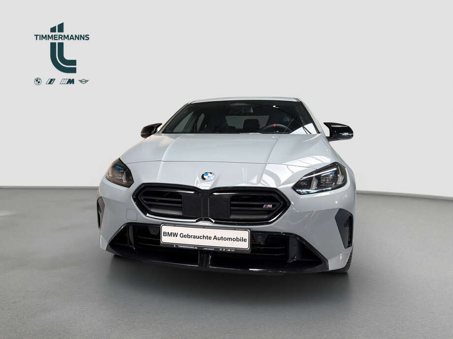 BMW M235i (Bild 8/17)