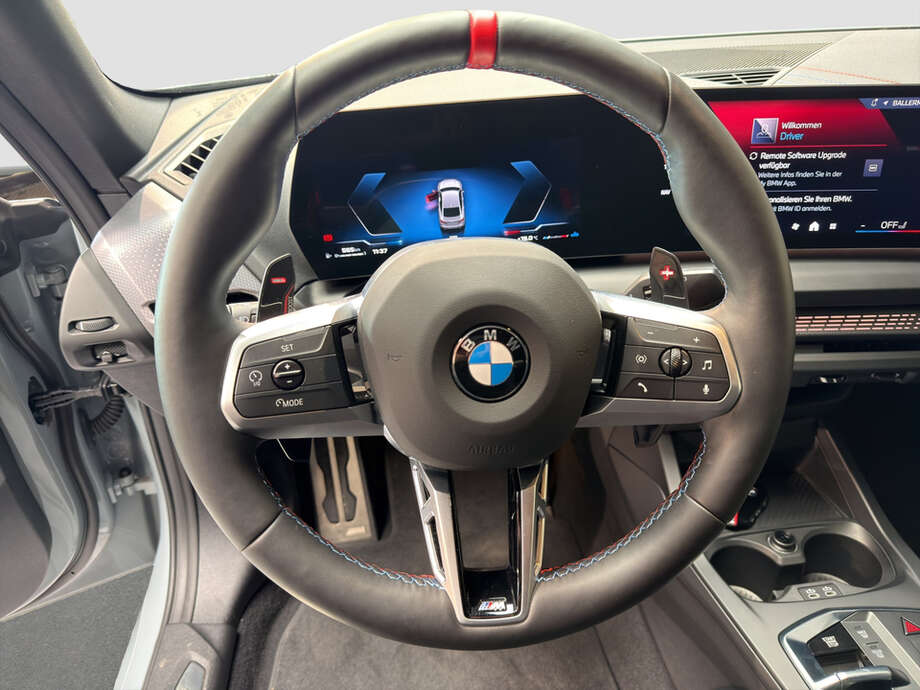 BMW M235i (Bild 12/17)