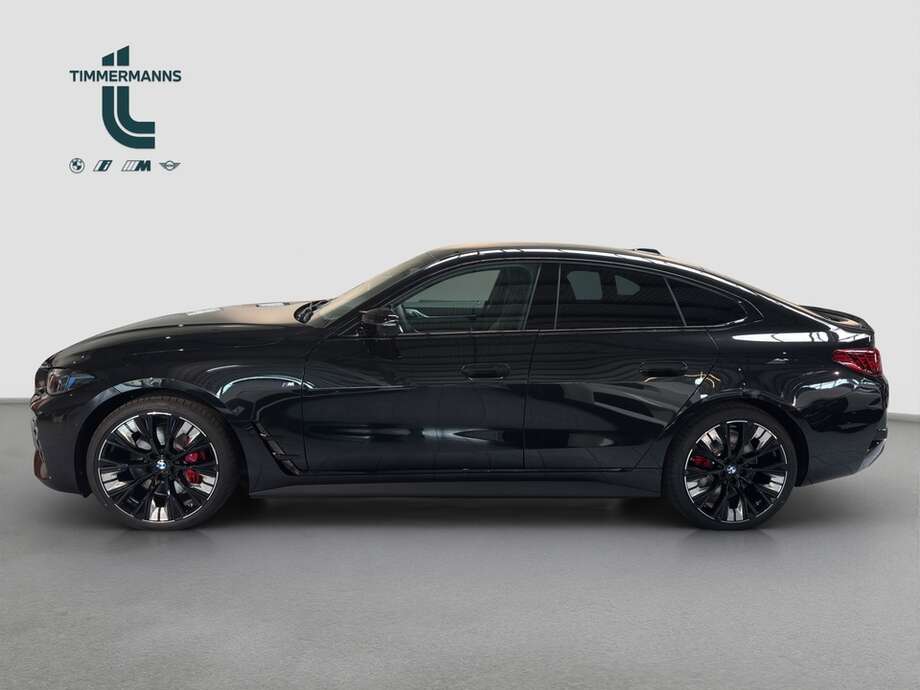 BMW i4 (Bild 2/18)