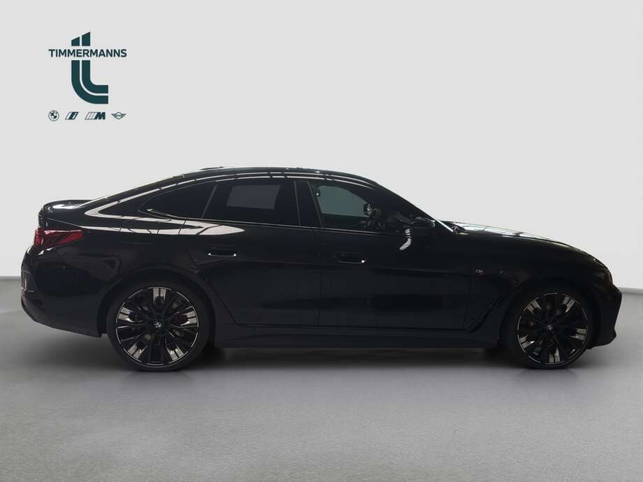 BMW i4 (Bild 6/18)