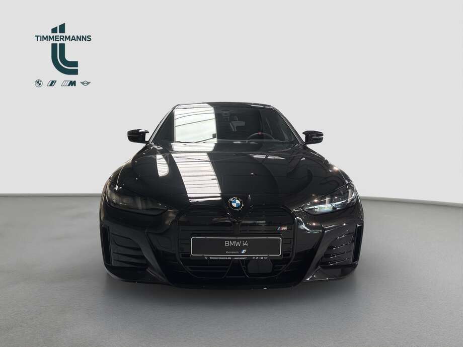 BMW i4 (Bild 8/18)