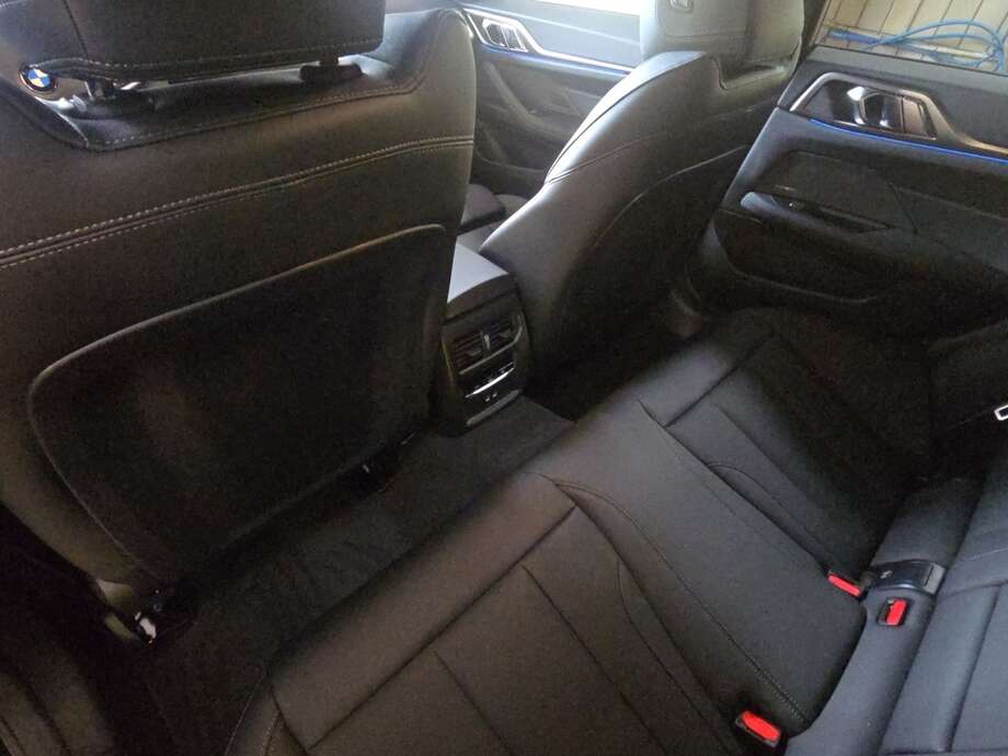 BMW i4 (Bild 20/20)