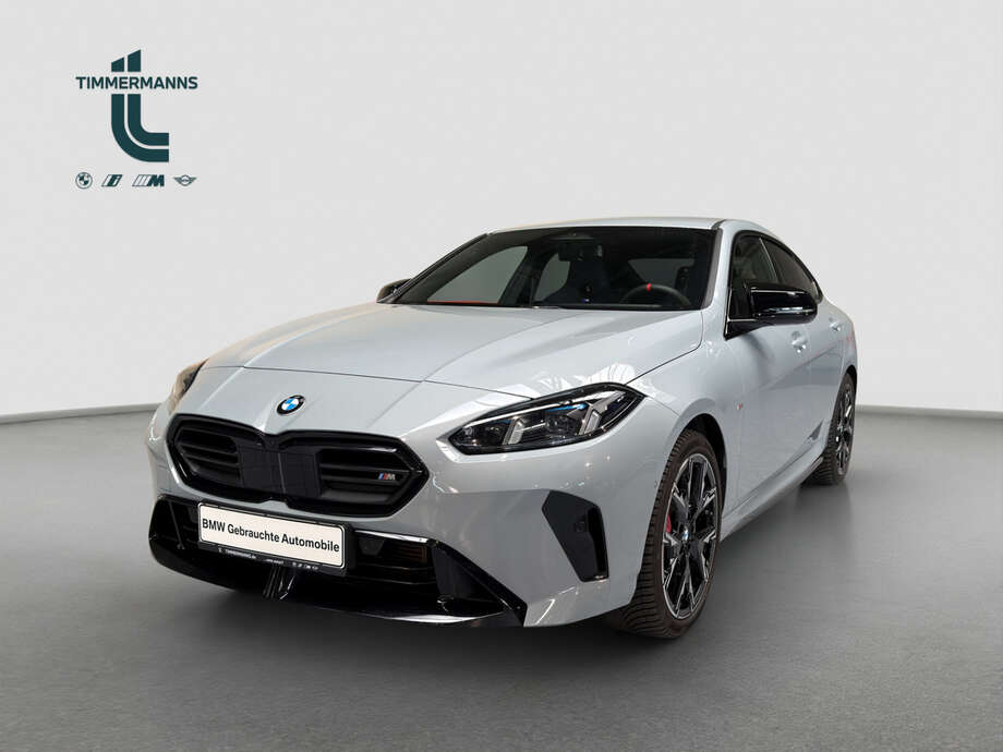 BMW M235i (Bild 1/17)