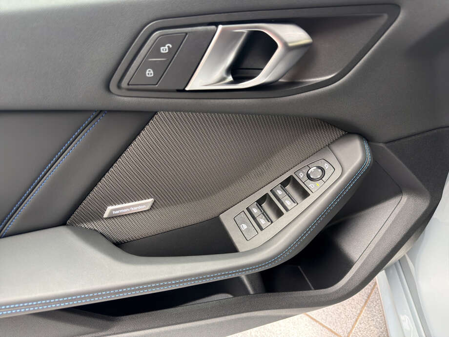 BMW M235i (Bild 11/17)