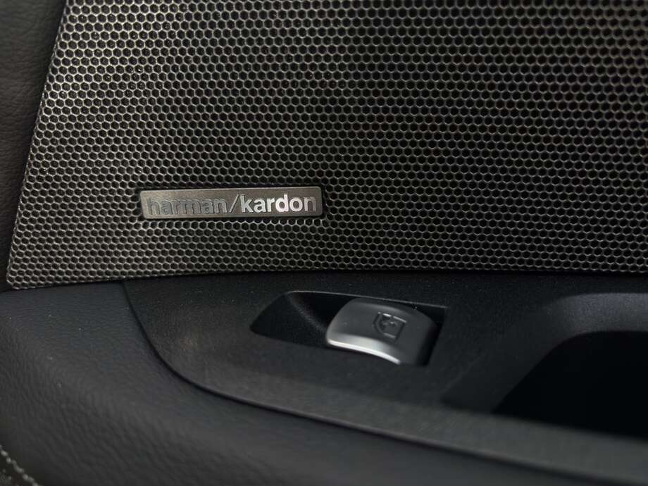 BMW i4 (Bild 18/19)