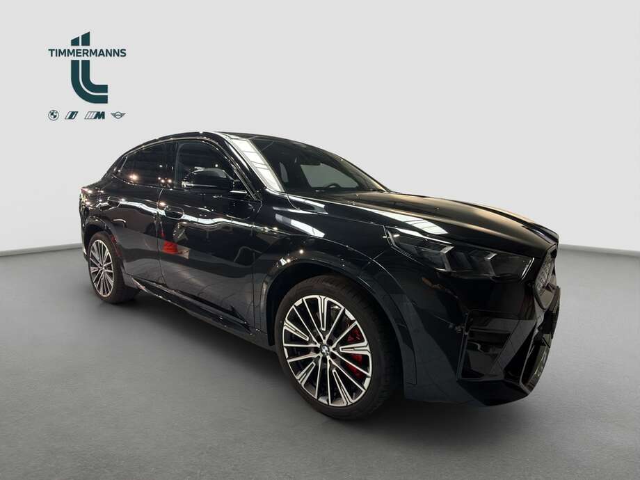 BMW iX2 eDrive20 (Bild 7/18)