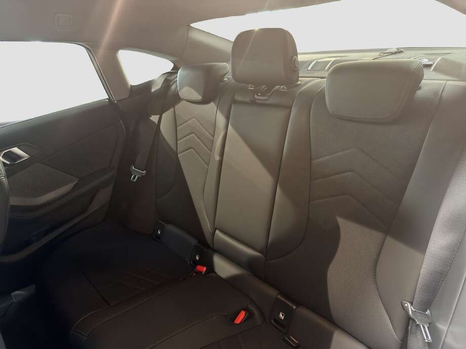 BMW 216 Gran Tourer (Bild 14/17)
