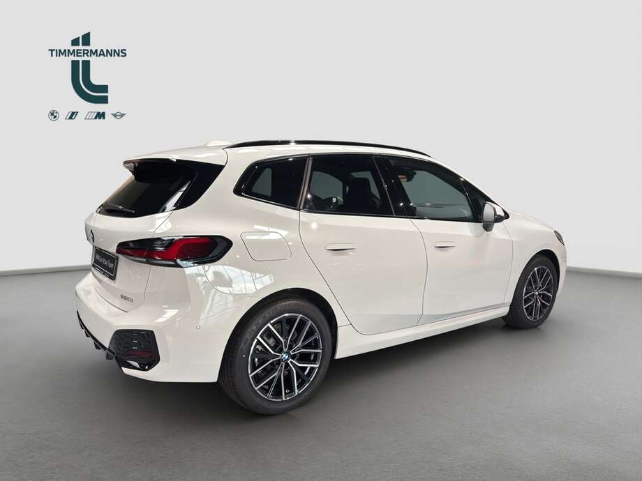 BMW 220 Active Tourer (Bild 5/18)
