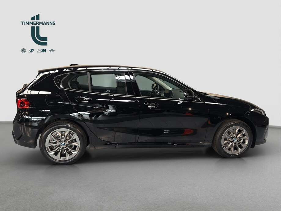 BMW 116 (Bild 6/18)