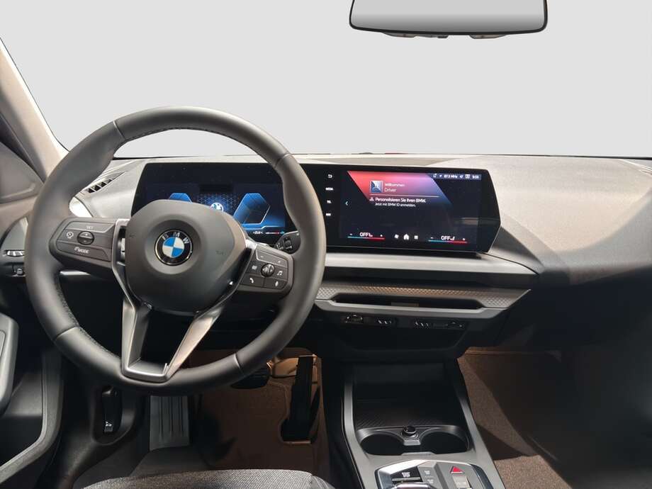 BMW 116 (Bild 13/18)