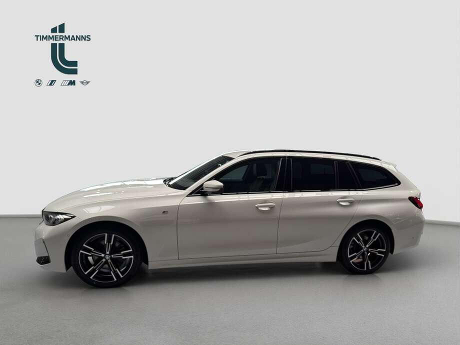BMW 320d (Bild 2/18)