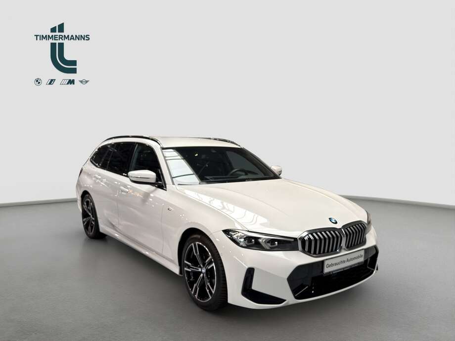BMW 320d (Bild 7/18)