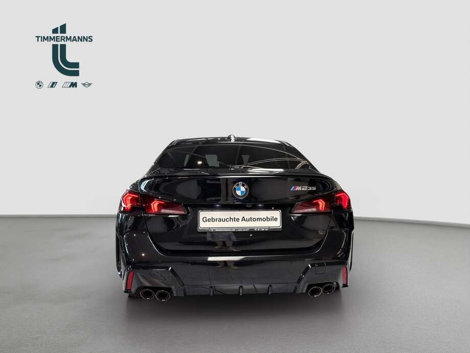 BMW M235i (Bild 4/16)
