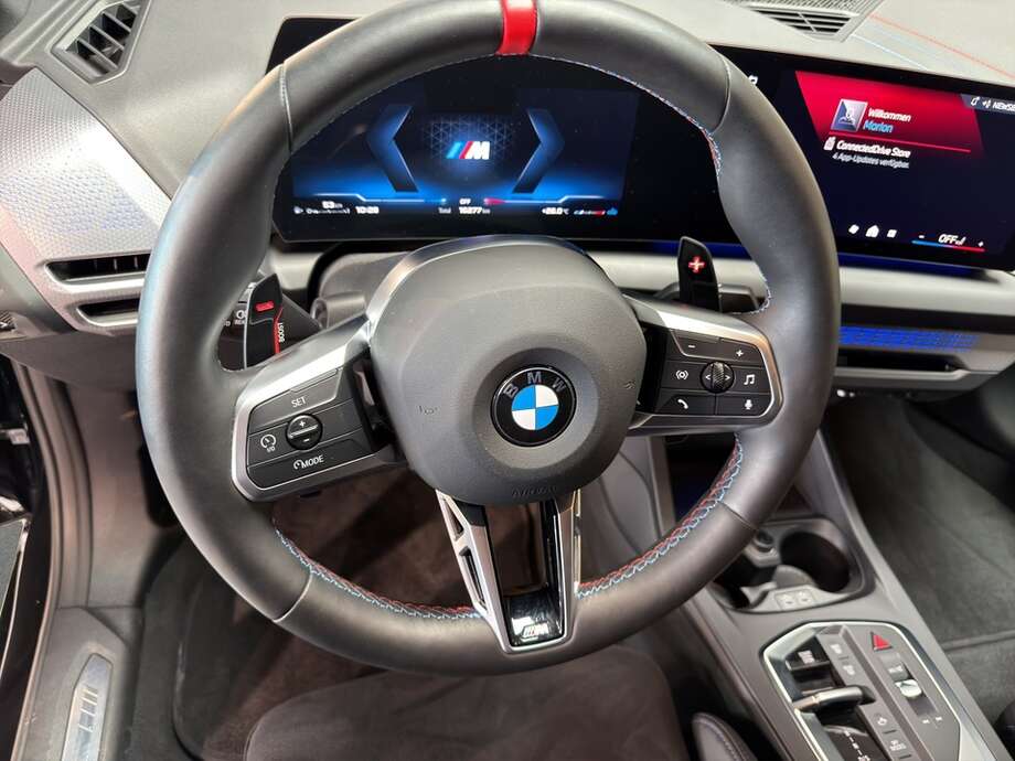 BMW M235i (Bild 11/16)