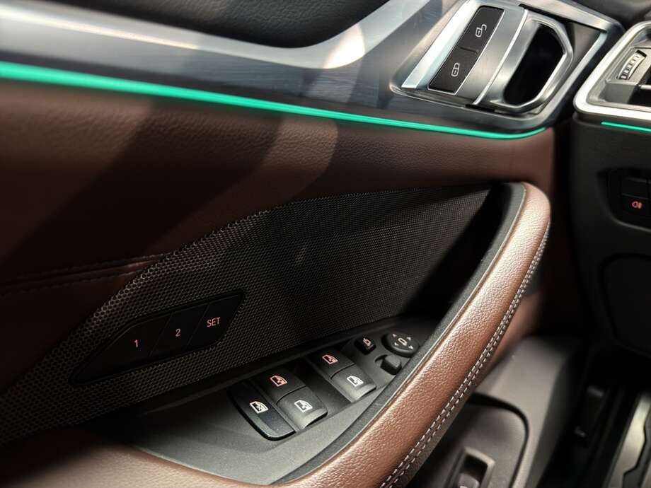 BMW M440 (Bild 17/18)