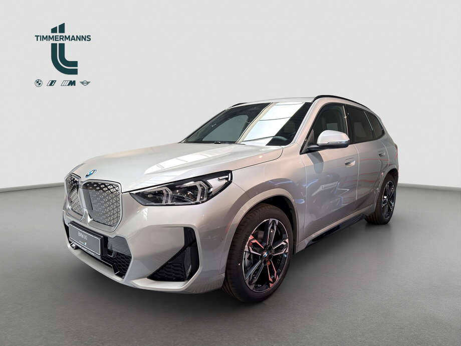 BMW BMW iX1 eDrive20 (Bild 1/18)