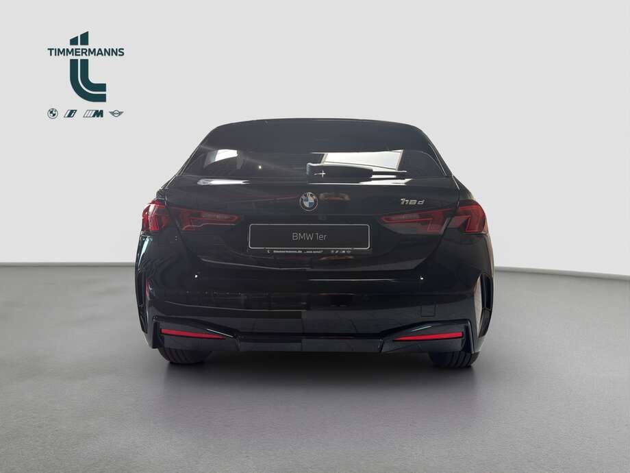 BMW 118d (Bild 4/18)