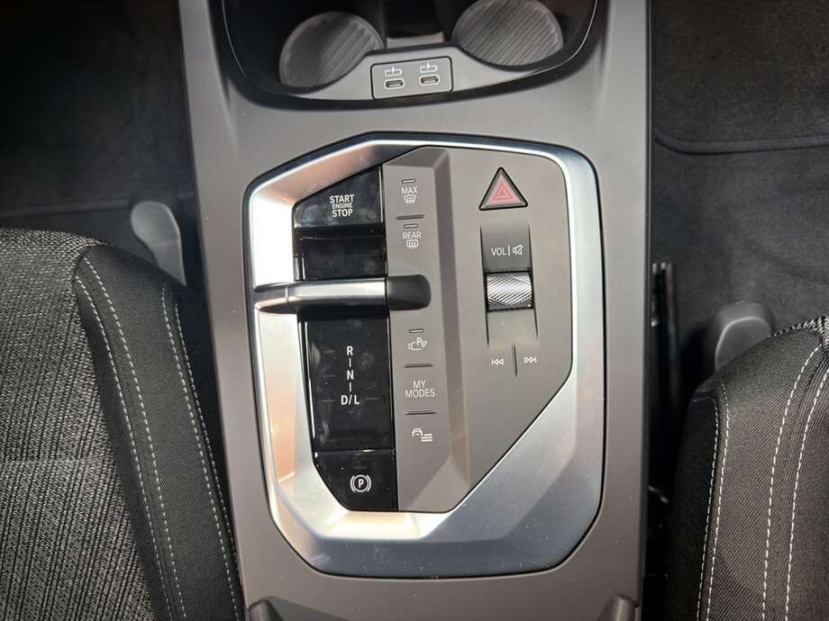 BMW 118d (Bild 16/18)