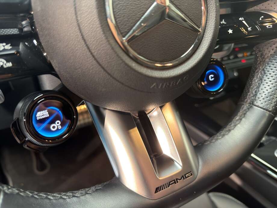 Mercedes-Benz CLA 35 AMG (Bild 18/18)