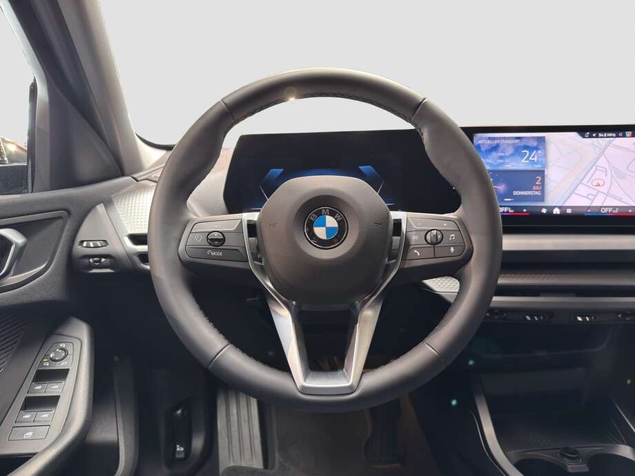 BMW 123 xDrive (Bild 13/16)