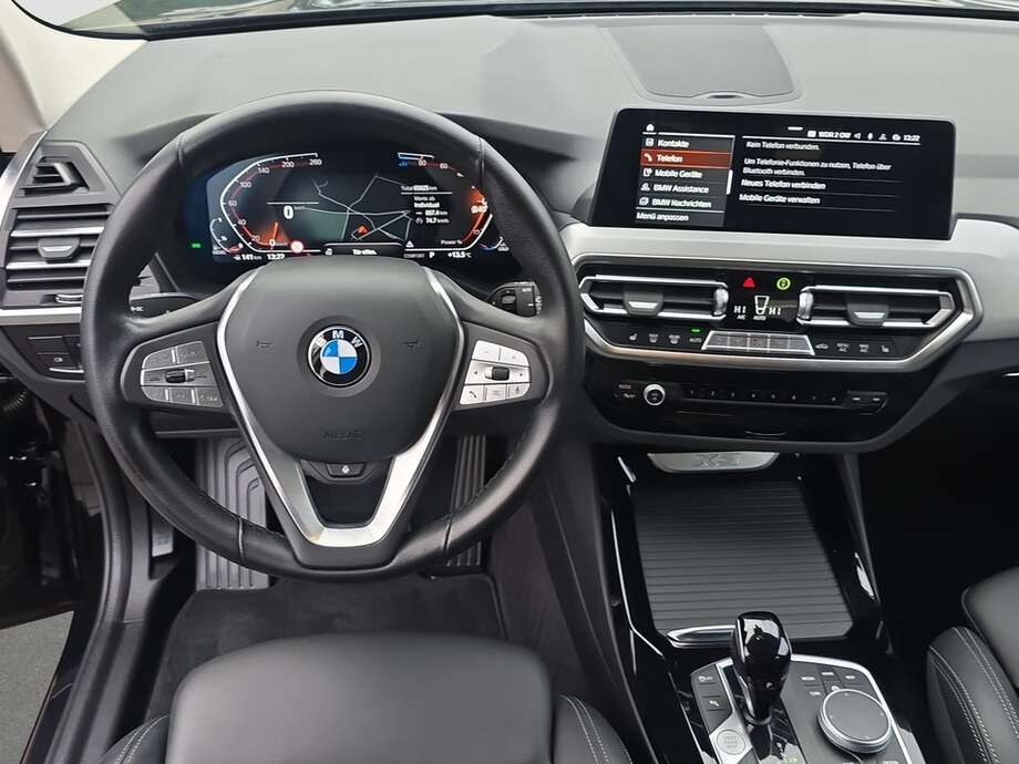 BMW X3 (Bild 13/19)