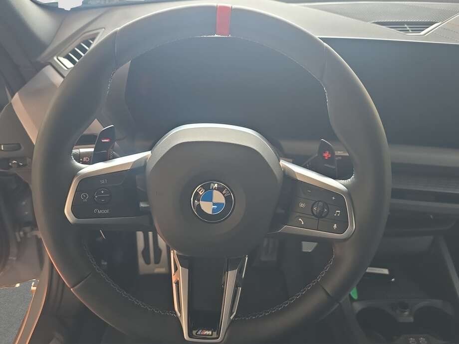 BMW M235i (Bild 12/17)