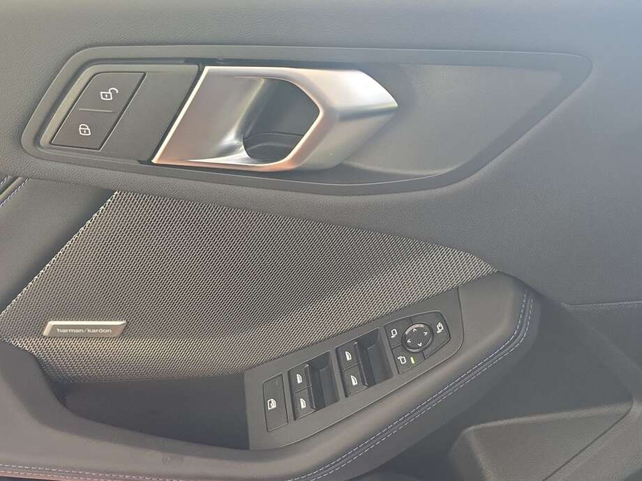 BMW M235i (Bild 16/17)