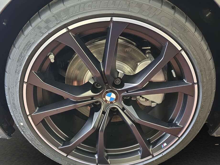 BMW Z4 (Bild 9/18)